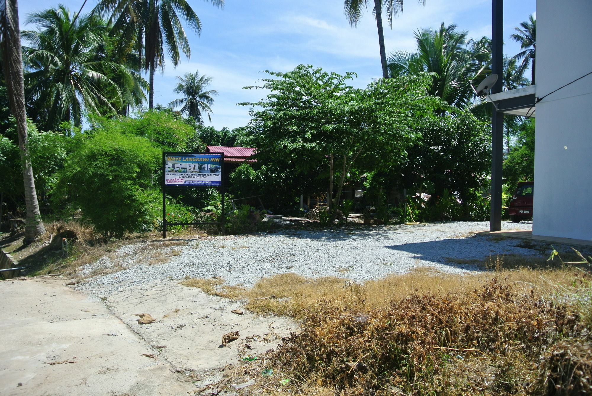 Wave Langkawi Inn Pantai Cenang  Εξωτερικό φωτογραφία